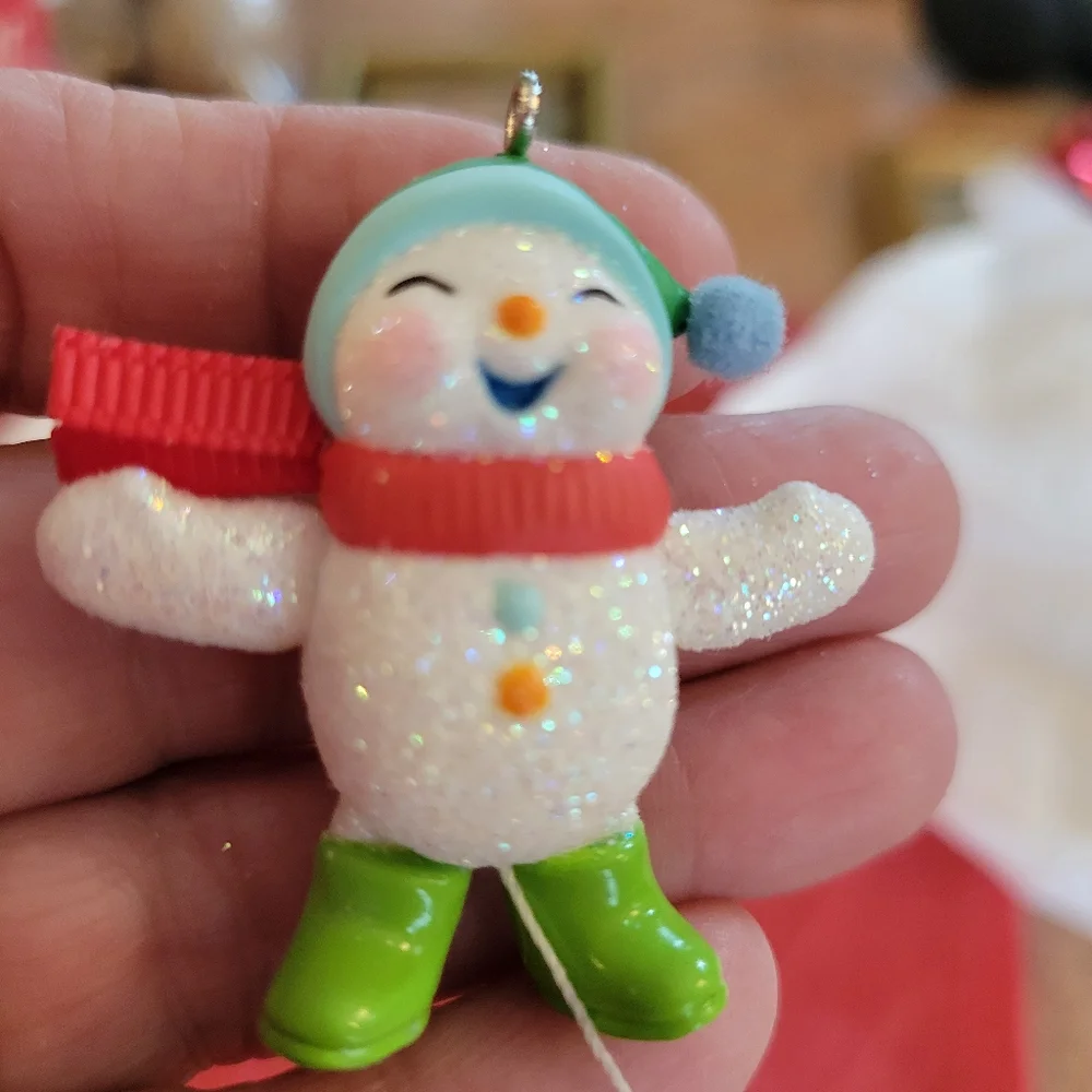 Hallmark keepsake miniature